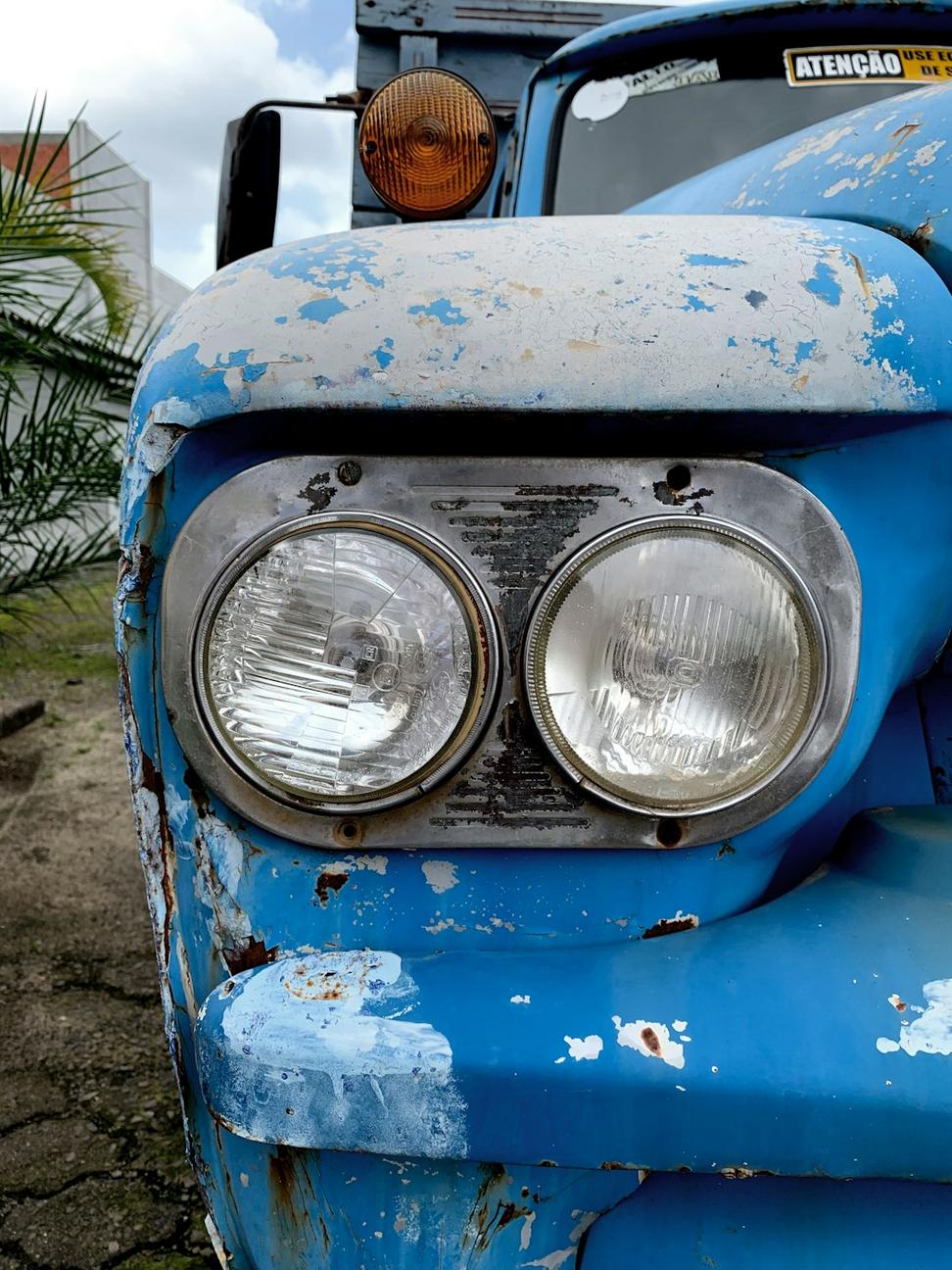 Foggy headlight restoration